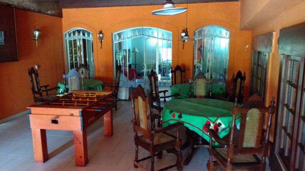 Hotel Campones *